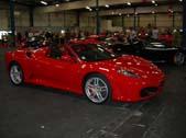 Photo MaitreFou - Auteur : Michael Grondin - Mots clés :  exposition auto toulouse fee rarissime ferrari rouge rotary club 