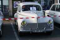 Photo MaitreFou - Auteur : Benjamin - Mots clés :  exposition auto lontan vieilles voitures tuning pousse son deco 