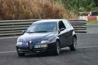 Photo MaitreFou - Auteur : Benjamin - Mots cl&eacute;s :  auto moto roulage tmvr cfg circuit defoulage pilotage gros cube mini soleil 