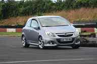 Photo MaitreFou - Auteur : Benjamin - Mots cl&eacute;s :  auto moto roulage tmvr cfg circuit defoulage pilotage gros cube mini soleil 