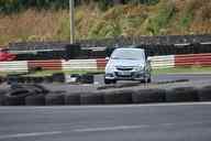 Photo MaitreFou - Auteur : Benjamin - Mots cl&eacute;s :  auto moto roulage tmvr cfg circuit defoulage pilotage gros cube mini soleil 