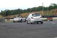 Photo MaitreFou - Auteur : Benjamin - Mots cl&eacute;s :  auto moto roulage tmvr cfg circuit defoulage pilotage gros cube mini soleil 