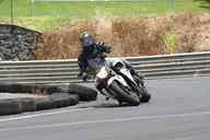 Photo MaitreFou - Auteur : Benjamin - Mots cl&eacute;s :  auto moto roulage tmvr cfg circuit defoulage pilotage gros cube mini soleil 