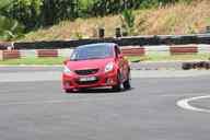 Photo MaitreFou - Auteur : Benjamin - Mots cl&eacute;s :  auto moto roulage tmvr cfg circuit defoulage pilotage gros cube mini soleil 