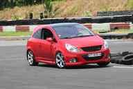 Photo MaitreFou - Auteur : Benjamin - Mots cl&eacute;s :  auto moto roulage tmvr cfg circuit defoulage pilotage gros cube mini soleil 