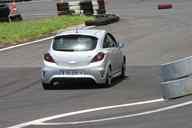 Photo MaitreFou - Auteur : Benjamin - Mots cl&eacute;s :  auto moto roulage tmvr cfg circuit defoulage pilotage gros cube mini soleil 