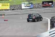 Photo MaitreFou - Auteur : Benjamin - Mots cl&eacute;s :  auto moto roulage tmvr cfg circuit defoulage pilotage gros cube mini soleil 