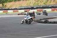 Photo MaitreFou - Auteur : Benjamin - Mots cl&eacute;s :  auto moto roulage tmvr cfg circuit defoulage pilotage gros cube mini soleil 