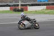 Photo MaitreFou - Auteur : Benjamin - Mots cl&eacute;s :  auto moto roulage tmvr cfg circuit defoulage pilotage gros cube mini soleil 