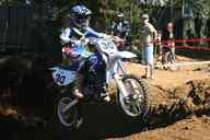 Photo MaitreFou - Auteur : Benjamin - Mots clés :  moto motocross terre saut mini verts championnat terrain petit tampon 