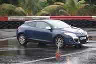 Photo MaitreFou - Auteur : Benjamin - Mots clés :  auto run pousse performances felix guichard pluie journee licencies ouverte 