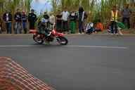 Photo MaitreFou - Auteur : Murielle et Benjamin - Mots clés :  moto course de cote pocket bike trail monobike routiere scooter boites trois bassins quads 