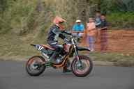 Photo MaitreFou - Auteur : Murielle et Benjamin - Mots clés :  moto course de cote pocket bike trail monobike routiere scooter boites trois bassins quads 