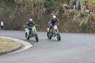 Photo MaitreFou - Auteur : Murielle et Benjamin - Mots clés :  moto course de cote pocket bike trail monobike routiere scooter boites trois bassins quads 