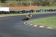 Photo MaitreFou - Auteur : Benjamin - Mots clés :  moto cyclo endurance 24h asphalte piste jamaique saint denis 