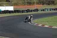 Photo MaitreFou - Auteur : Benjamin - Mots cl&eacute;s :  moto cyclo endurance 24h asphalte piste jamaique saint denis 
