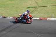 Photo MaitreFou - Auteur : Benjamin - Mots cl&eacute;s :  moto cyclo endurance 24h asphalte piste jamaique saint denis 