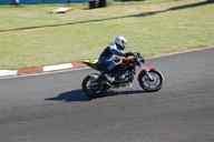 Photo MaitreFou - Auteur : Benjamin - Mots cl&eacute;s :  moto cyclo endurance 24h asphalte piste jamaique saint denis 
