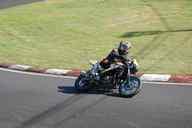 Photo MaitreFou - Auteur : Benjamin - Mots cl&eacute;s :  moto cyclo endurance 24h asphalte piste jamaique saint denis 