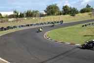 Photo MaitreFou - Auteur : Benjamin - Mots cl&eacute;s :  moto cyclo endurance 24h asphalte piste jamaique saint denis 