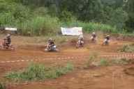 Photo MaitreFou - Auteur : Benjamin - Mots clés :  moto motocross terre saut terrain petit tampon educatifs enfants 