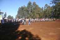 Photo MaitreFou - Auteur : Equipe MaitreFou - Mots clés :  moto motocross ufolep terre saut terrain petit tampon educatifs enfants soleil 