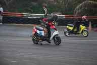 Photo MaitreFou - Auteur : Equipe MaitreFou - Mots clés : moto run libre pousse performances circuit felix guichard