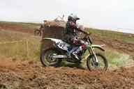 Photo MaitreFou - Auteur : Equipe MaitreFou - Mots clés :  moto motocross terre endurance tampon tsm poussiere 