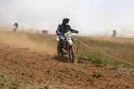 Photo MaitreFou - Auteur : Equipe MaitreFou - Mots clés :  moto motocross terre endurance tampon tsm poussiere 