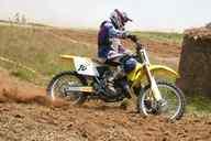 Photo MaitreFou - Auteur : Equipe MaitreFou - Mots clés :  moto motocross terre endurance tampon tsm poussiere 