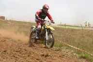 Photo MaitreFou - Auteur : Equipe MaitreFou - Mots clés :  moto motocross terre endurance tampon tsm poussiere 