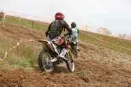 Photo MaitreFou - Auteur : Equipe MaitreFou - Mots clés :  moto motocross terre endurance tampon tsm poussiere 