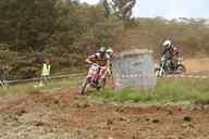 Photo MaitreFou - Auteur : Equipe MaitreFou - Mots clés :  moto motocross terre endurance tampon tsm poussiere 