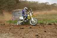 Photo MaitreFou - Auteur : Equipe MaitreFou - Mots clés :  moto motocross terre endurance tampon tsm poussiere 
