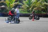 Photo MaitreFou - Auteur : Equipe MaitreFou - Mots clés :  moto run roulage tmvr circuit felix guichard soleil dragster cyclo ufolep tmvr 