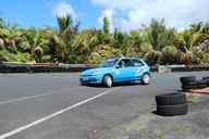 Photo MaitreFou - Auteur : Equipe MaitreFou - Mots clés :  auto cfg circuit pilotage gdm cfg subaru bmw drift renault clio 