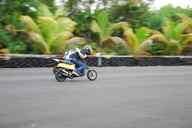 Photo MaitreFou - Auteur : Equipe MaitreFou - Mots cl&eacute;s :  auto run libre pousse performances circuit felix guichard roulage 