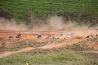 Photo MaitreFou - Auteur : Mathieu et Oceanne - Mots clés :  moto motocross quad FFM terre saut terrain paita nouvelle caledonie 