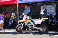 Photo MaitreFou - Auteur : Equipe MaitreFou - Mots clés :  moto course de cote quad cyclo trail supermotard gp450 routiere gros cube saint leu 