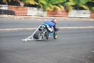 Photo MaitreFou - Auteur : MaitreFou - Mots clés :  auto moto cfg circuit run olivier moutoussamy essais libres pousse scooter drag tmax supra 
