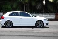 Photo MaitreFou - Auteur : Benjamin - Mots clés :  auto cfg circuit run tc pneu burn and drag pousse 