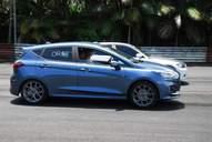 Photo MaitreFou - Auteur : Benjamin - Mots clés :  auto cfg circuit run tc pneu burn and drag pousse 