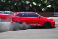 Photo MaitreFou - Auteur : Benjamin - Mots clés :  auto cfg circuit run tc pneu burn and drag pousse 
