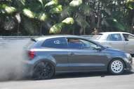 Photo MaitreFou - Auteur : Benjamin - Mots cl&eacute;s :  auto cfg circuit run tc pneu burn and drag pousse 