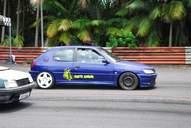 Photo MaitreFou - Auteur : Benjamin - Mots clés :  auto cfg circuit run tc pneu burn and drag pousse 