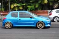 Photo MaitreFou - Auteur : Benjamin - Mots clés :  auto cfg circuit run tc pneu burn and drag pousse 