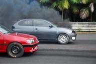 Photo MaitreFou - Auteur : Benjamin - Mots clés :  auto cfg circuit run tc pneu burn and drag pousse 