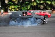 Photo MaitreFou - Auteur : Benjamin - Mots clés :  auto cfg circuit run tc pneu burn and drag pousse 
