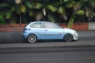 Photo MaitreFou - Auteur : Benjamin - Mots clés :  auto cfg circuit run tc pneu burn and drag pousse 