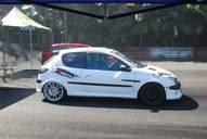 Photo MaitreFou - Auteur : Benjamin - Mots cl&eacute;s :  auto cfg circuit run tc pneu burn and drag pousse 